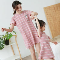 Mother Daughter Dressing Gown Nightdress Mom and Me Clother Girls Princess Dress Baby Pajamas Nightgown Cotton Causal Homewear