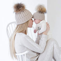 2pcs/set Knit Warm Winter Mother Kids Hats Family Matching Outfits Adult Baby Mother Child Knit Beanie Fur Pom Hat Crochet Cap